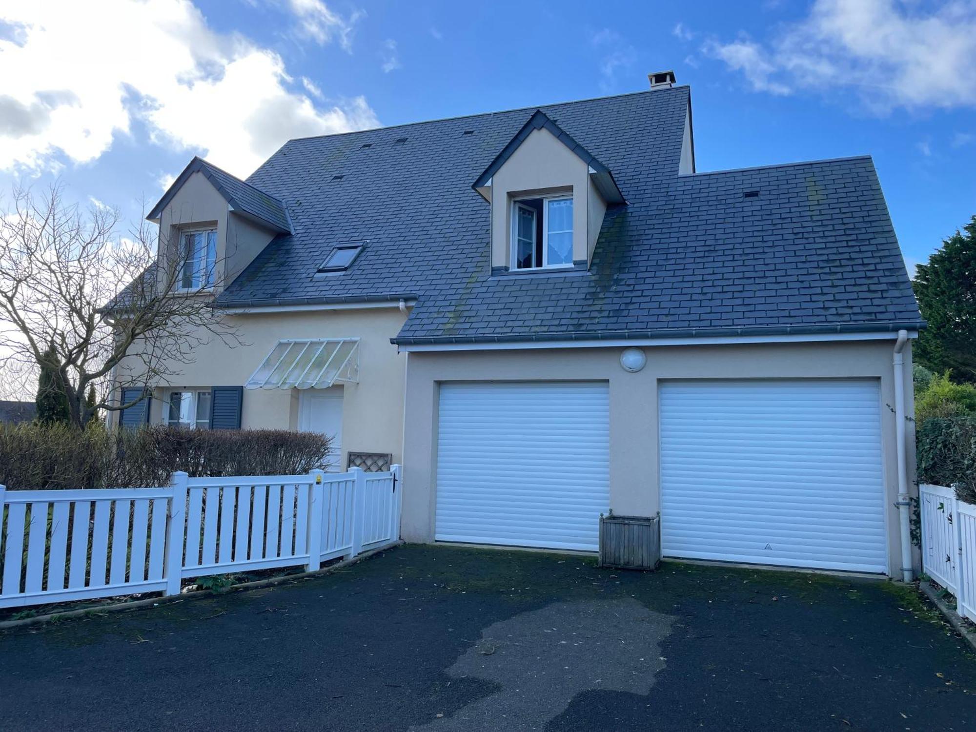 Maison Calme Et Cosy A Port-En-Bessin Pres Du Golf Et De La Mer Exteriör bild