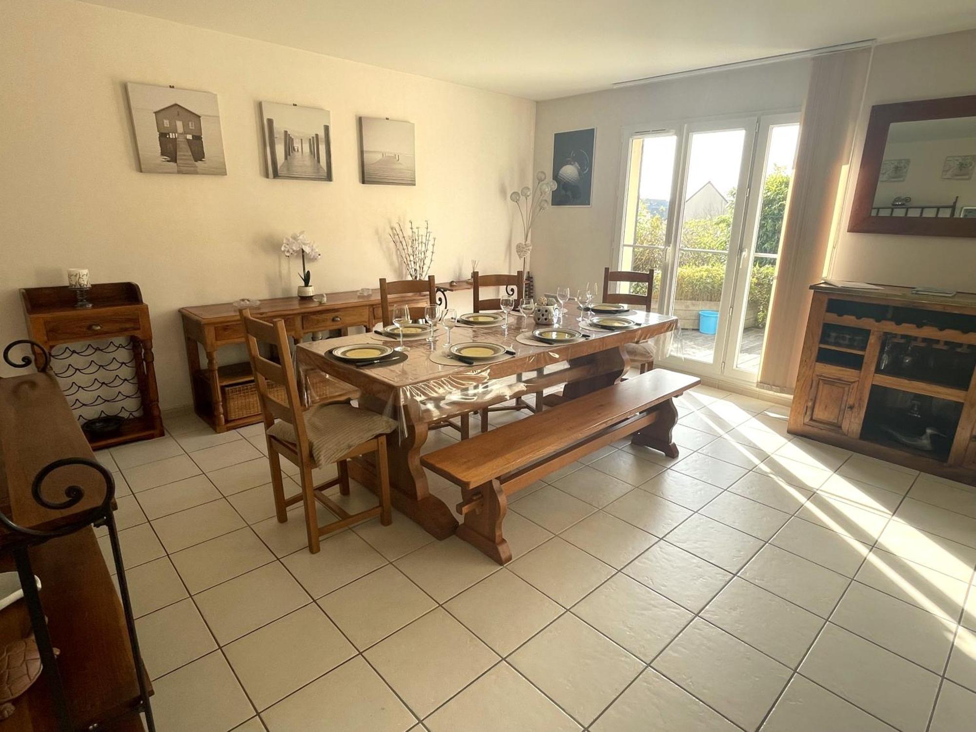 Maison Calme Et Cosy A Port-En-Bessin Pres Du Golf Et De La Mer Exteriör bild